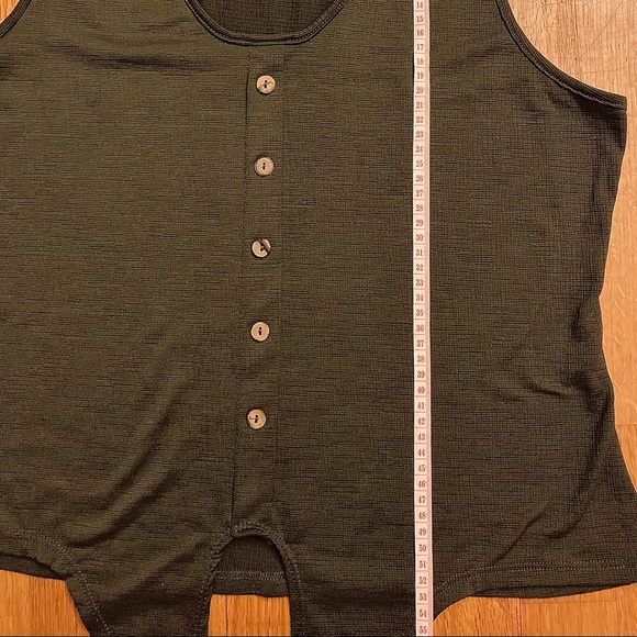 H&M Knot front loose tank top - Picture 4 of 6